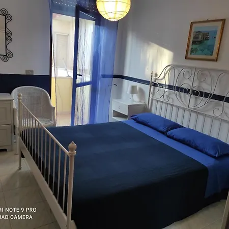 Apartament Il Girasole, Distante Solo 200 Mt. Reali Dal Mare *