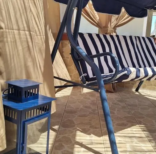 Il Girasole, Distante Solo 200 Mt. Reali Dal Mare ليدو ماريني