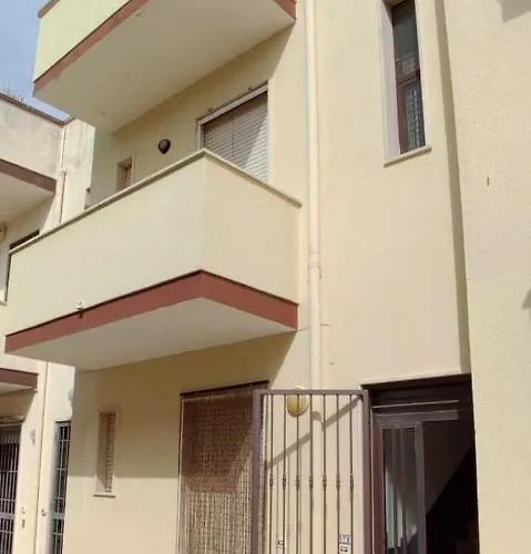 Apartmán Il Girasole, Distante Solo 200 Mt. Reali Dal Mare